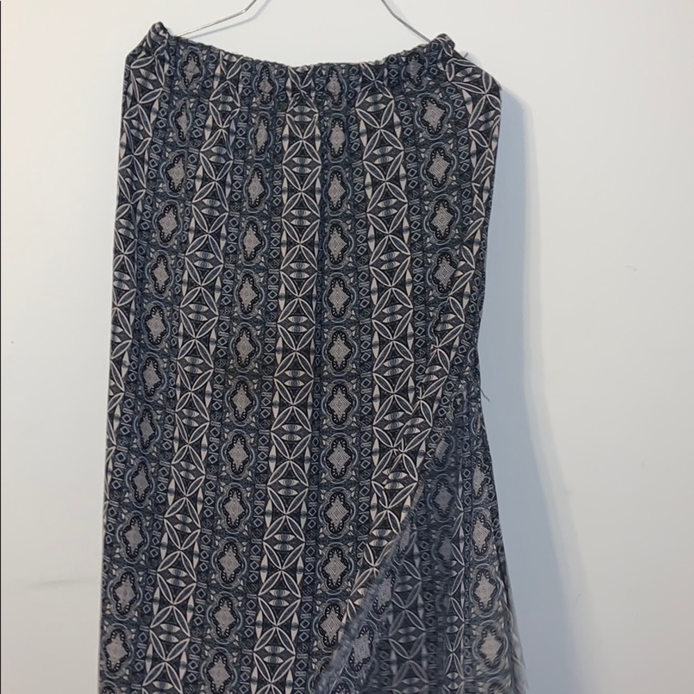 Long tribal pattern skirt with side slits